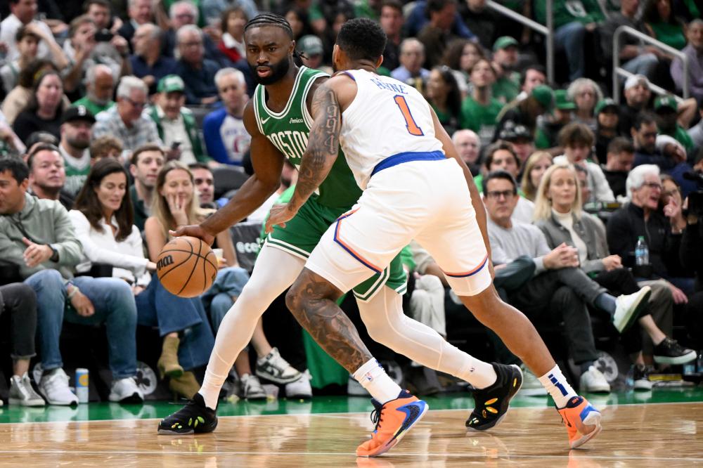 高居榜首 高居榜首